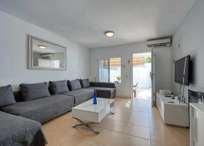 Amplio En El Centro * San Bartolome de Tirajana (Gran Canaria)