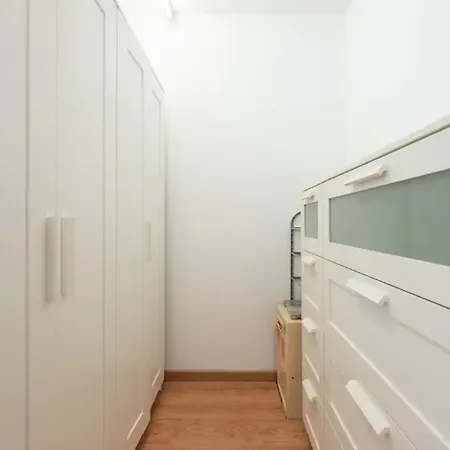 Amplio En El Centro *